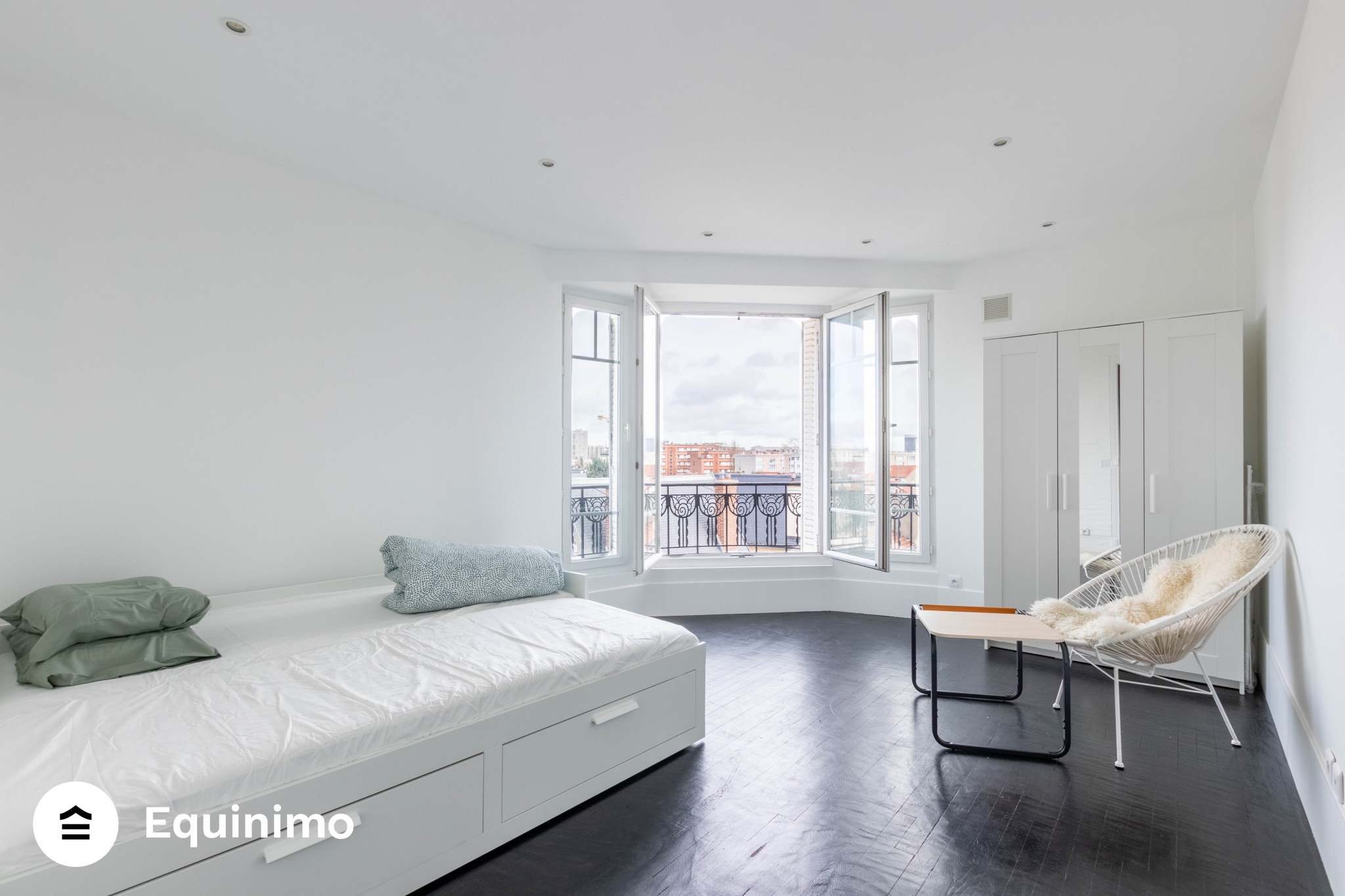 MRI Appartement 2 pièces meublé de 33m2 au 4ème étage 45 rue de Tilly colombes
