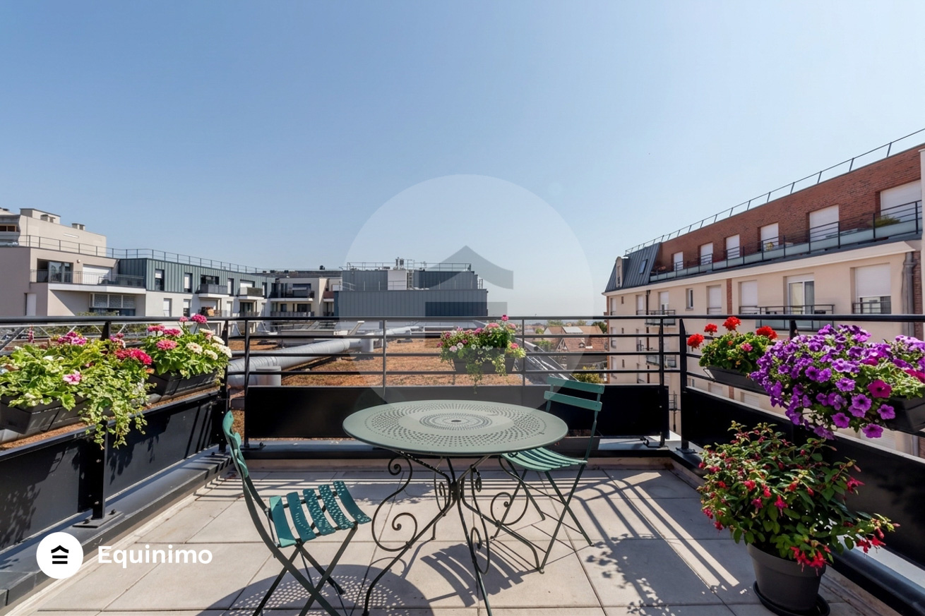 Appartement 3 pièces, 2 chambres en dernier étages avec terrasse.